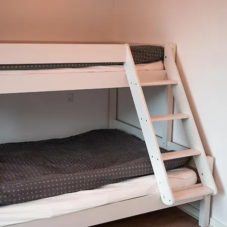 Nyrenoveret Bolig I Rolige Omgivelser * Hejls